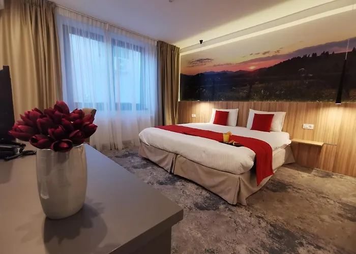 Ymy Boutique Hotel 4*