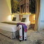 Ymy Boutique Hotel 4*