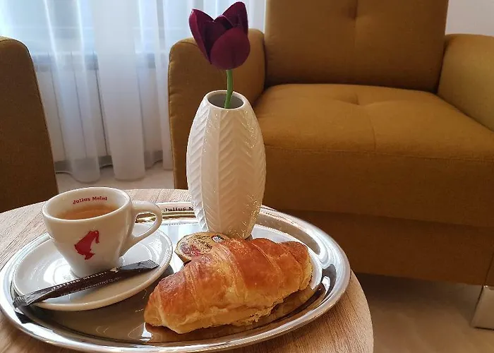 Ymy Boutique 4* Bukarest