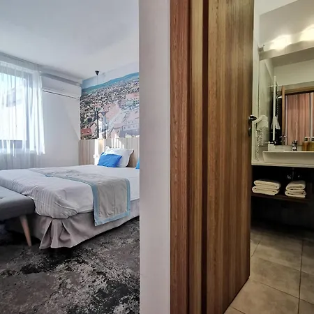 Ymy Boutique Hotell 4*