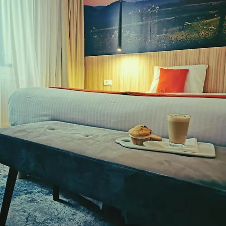 Hotel Ymy Boutique 4*