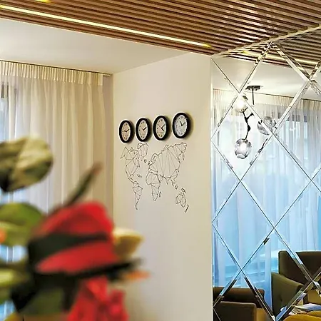 Hotel Ymy Boutique 4*