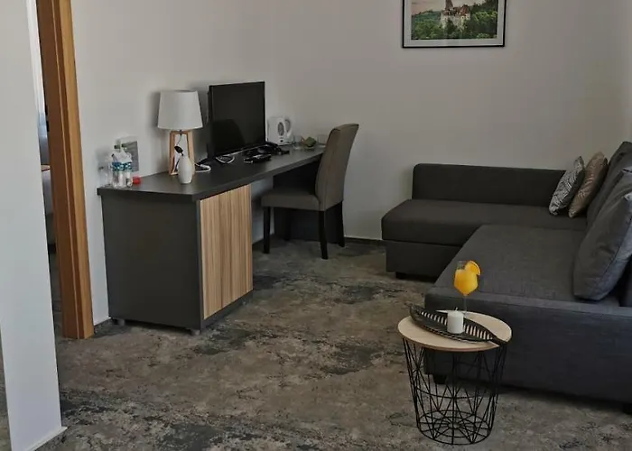 Ymy Boutique 4* Bucharest