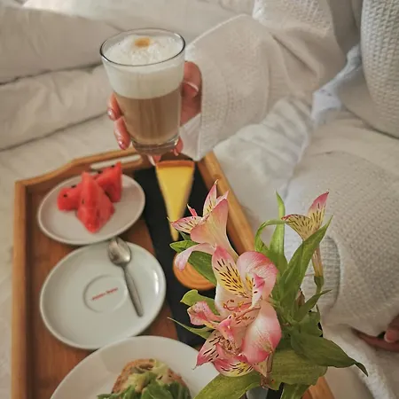 Ymy Boutique Hotel 4*