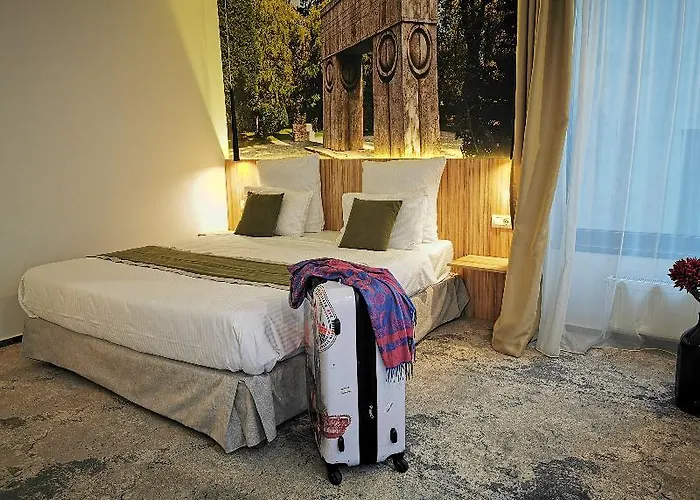 Ymy Boutique Hotel 4*